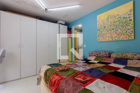 Casa à venda com 280m², 3 quartos e 2 vagasSuite