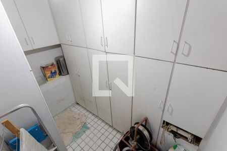 Casa à venda com 280m², 3 quartos e 2 vagasLavanderia