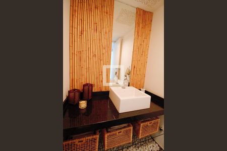 Apartamento à venda com 157m², 3 quartos e 3 vagasLavabo 