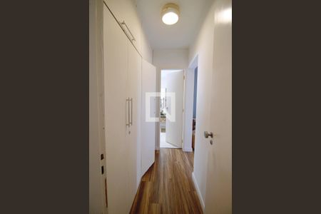 Apartamento à venda com 157m², 3 quartos e 3 vagasCloset da suíte 1