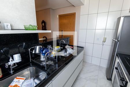 Apartamento à venda com 60m², 2 quartos e 1 vaga Apartamento à venda com 60m², 2 quartos e 1 vagaCozinha