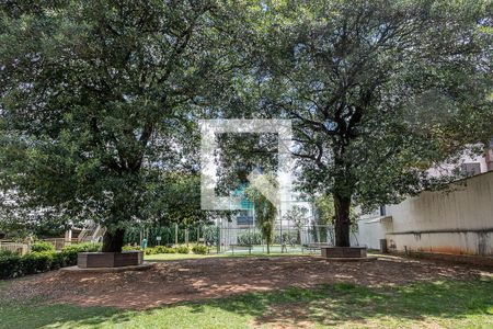 Apartamento à venda com 60m², 2 quartos e 1 vaga Apartamento à venda com 60m², 2 quartos e 1 vagaÁrea Comum - Playground / Quadra esportiva