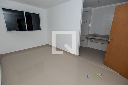 Sala de apartamento à venda com 2 quartos, 50m² em Campo Alegre, Belo Horizonte