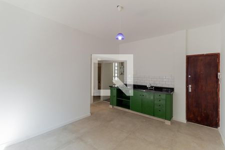 Sala de apartamento para alugar com 1 quarto, 42m² em Urca, Rio de Janeiro