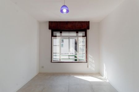 Sala de apartamento para alugar com 1 quarto, 42m² em Urca, Rio de Janeiro