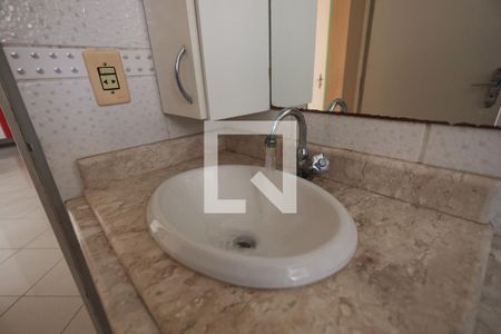 Apartamento para alugar com 53m², 2 quartos e 1 vaga Apartamento para alugar com 53m², 2 quartos e 1 vagaBanheiro - detalhes