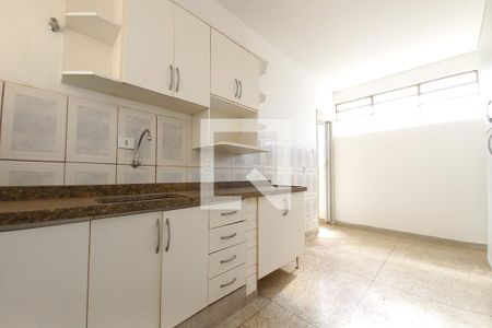 Apartamento para alugar com 90m², 3 quartos e sem vaga Apartamento para alugar com 90m², 3 quartos e sem vagaCozinha