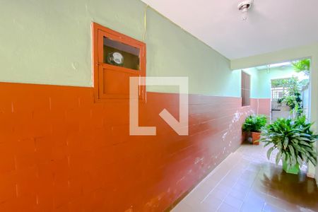 Casa à venda com 150m², 3 quartos e 2 vagas Casa à venda com 150m², 3 quartos e 2 vagasQuintal