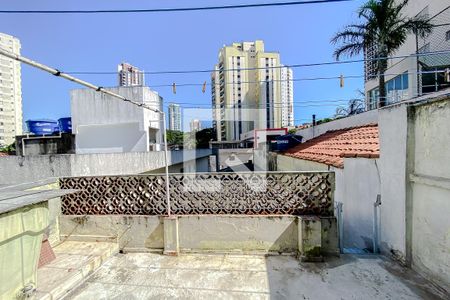 Casa à venda com 150m², 3 quartos e 2 vagas Casa à venda com 150m², 3 quartos e 2 vagasQuintal