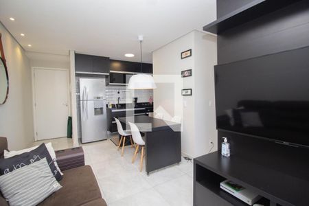 Sala de apartamento para alugar com 2 quartos, 50m² em Jardim Íris, São Paulo