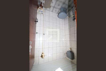 Casa à venda com 300m², 2 quartos e 1 vagaBanheiro de serviço