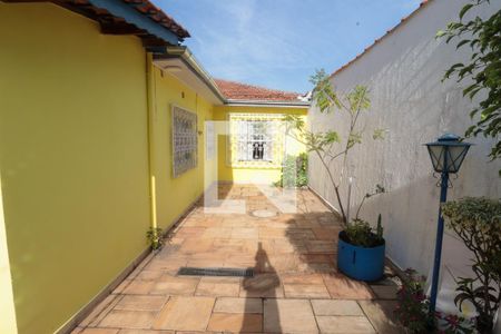 Casa à venda com 300m², 2 quartos e 1 vagaÁrea externa