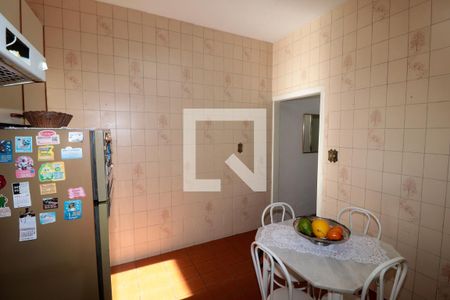 Casa à venda com 300m², 2 quartos e 1 vagaCozinha