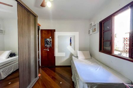 Casa à venda com 160m², 3 quartos e 4 vagasQuarto 2 