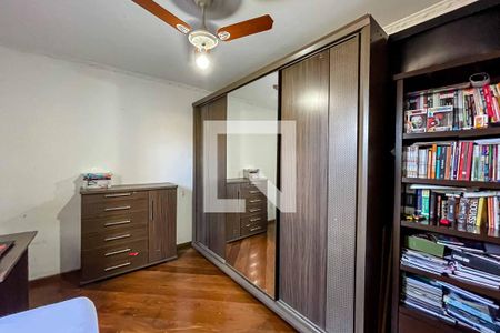 Casa à venda com 160m², 3 quartos e 4 vagasQuarto 2 