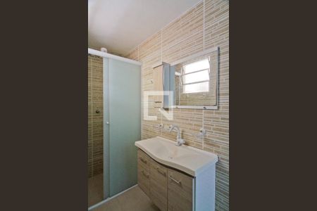 Casa à venda com 75m², 3 quartos e 1 vaga Casa à venda com 75m², 3 quartos e 1 vagaBanheiro de Serviço