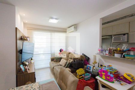 Sala de apartamento à venda com 3 quartos, 81m² em Jacarepaguá, Rio de Janeiro