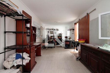 Casa à venda com 500m², 5 quartos e 5 vagasEscritório