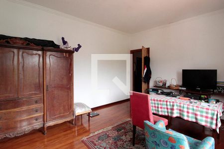 Casa à venda com 500m², 5 quartos e 5 vagasQuarto 1