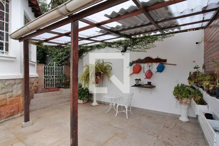 Casa à venda com 500m², 5 quartos e 5 vagasÁrea externa