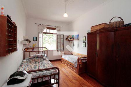 Casa à venda com 500m², 5 quartos e 5 vagasSuíte 1