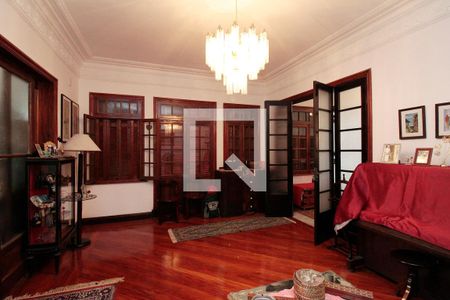 Sala de casa para alugar com 5 quartos, 350m² em Pacaembu, São Paulo