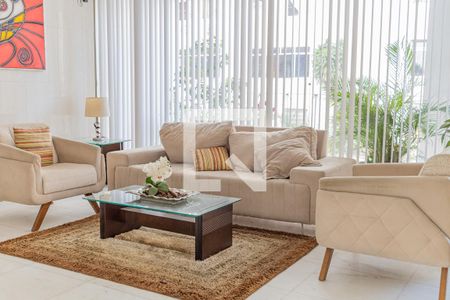 Apartamento à venda com 58m², 3 quartos e 1 vaga Apartamento à venda com 58m², 3 quartos e 1 vagaHall social