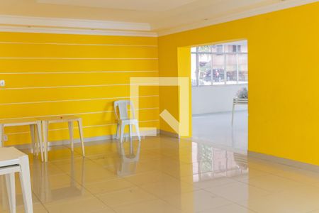 Apartamento à venda com 58m², 3 quartos e 1 vaga Apartamento à venda com 58m², 3 quartos e 1 vagaÁrea comum - Salão de festas