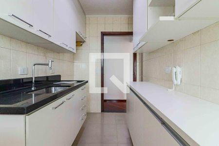 Apartamento à venda com 55m², 2 quartos e 1 vagaCozinha e Área de Serviço