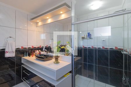 Casa à venda com 187m², 4 quartos e 1 vaga Casa à venda com 187m², 4 quartos e 1 vagaBanheiro da Suíte