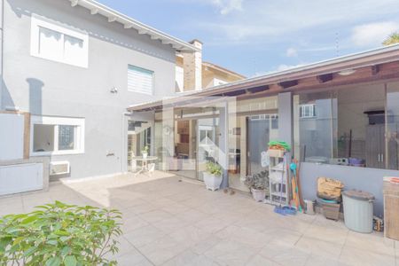 Casa à venda com 187m², 4 quartos e 1 vaga Casa à venda com 187m², 4 quartos e 1 vagaQuintal