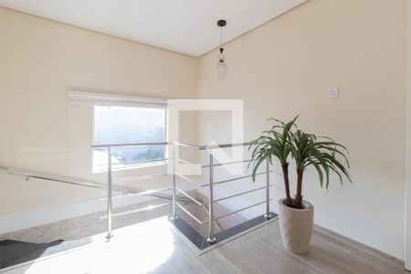 Casa à venda com 187m², 4 quartos e 1 vaga Casa à venda com 187m², 4 quartos e 1 vagaHall social