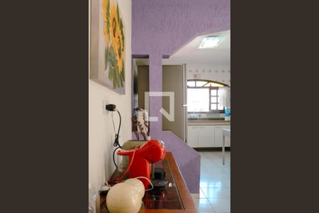 Cozinha de casa à venda com 3 quartos, 200m² em Vila São Vicente, São Paulo