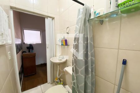 Casa à venda com 295m², 5 quartos e 1 vaga Casa à venda com 295m², 5 quartos e 1 vagaBanheiro da Suíte