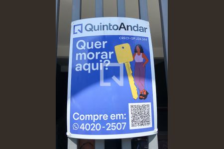 Casa à venda com 295m², 5 quartos e 1 vaga Casa à venda com 295m², 5 quartos e 1 vagaPlaquinha