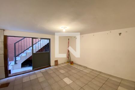 Casa à venda com 295m², 5 quartos e 1 vaga Casa à venda com 295m², 5 quartos e 1 vagaÁrea de Serviço