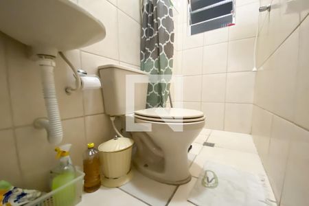 Casa à venda com 295m², 5 quartos e 1 vaga Casa à venda com 295m², 5 quartos e 1 vagaBanheiro da Suíte