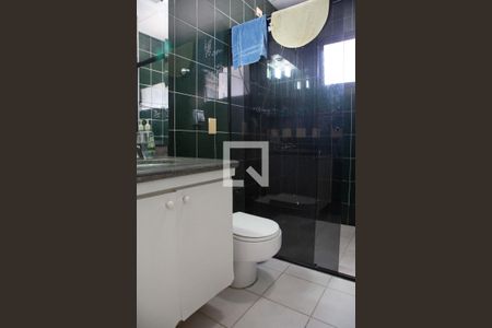 Apartamento para alugar com 197m², 3 quartos e sem vagaBanheiro 1