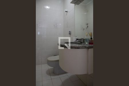 Apartamento para alugar com 197m², 3 quartos e sem vagaBanheiro 4 - Lavabo