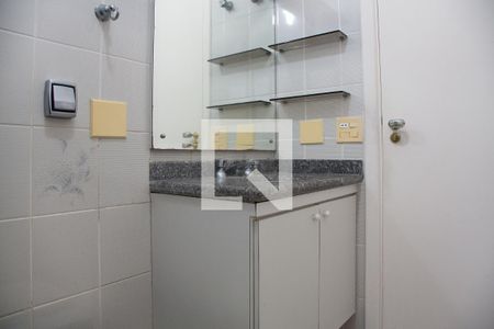 Apartamento para alugar com 197m², 3 quartos e sem vagaBanheiro 3