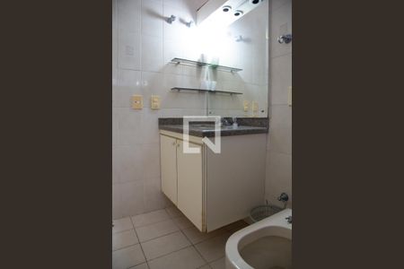 Apartamento para alugar com 197m², 3 quartos e sem vagaBanheiro 2