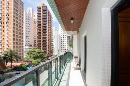 Varanda de apartamento para alugar com 3 quartos, 197m² em Barra Funda, Guarujá