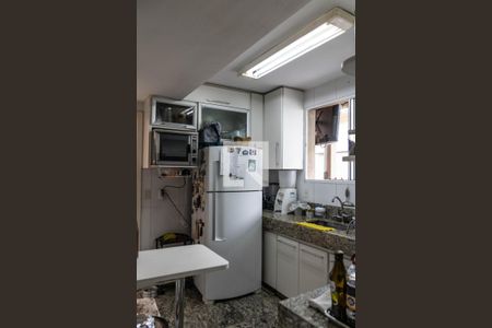 Casa à venda com 150m², 4 quartos e 2 vagasCozinha