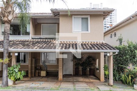 Casa à venda com 150m², 4 quartos e 2 vagasFachada