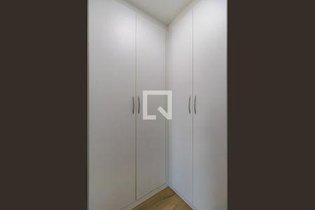 Apartamento à venda com 109m², 3 quartos e 2 vagas Apartamento à venda com 109m², 3 quartos e 2 vagasSuíte