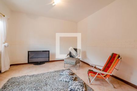 Sala de casa à venda com 3 quartos, 175m² em Espírito Santo, Porto Alegre