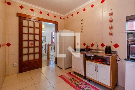 Casa à venda com 175m², 3 quartos e 2 vagasCozinha