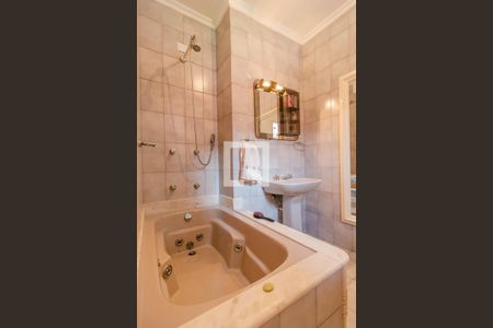 Casa à venda com 175m², 3 quartos e 2 vagasQuarto 1 - Suite