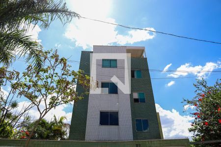 Apartamento à venda com 80m², 3 quartos e 2 vagasFachada