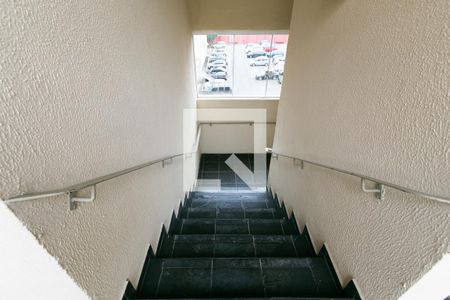 Apartamento à venda com 42m², 2 quartos e 1 vaga Apartamento à venda com 42m², 2 quartos e 1 vagaEscada - Entrada